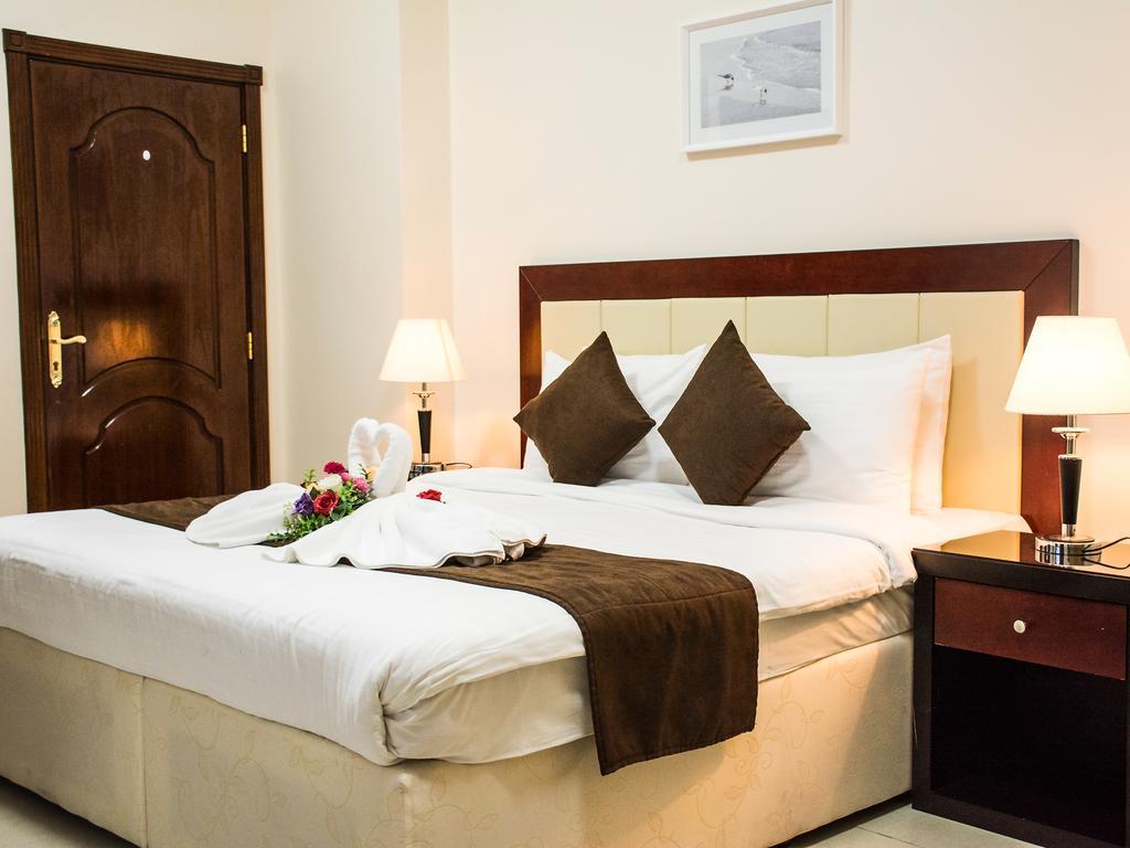 President Suites Apartments Manamah Buitenkant foto